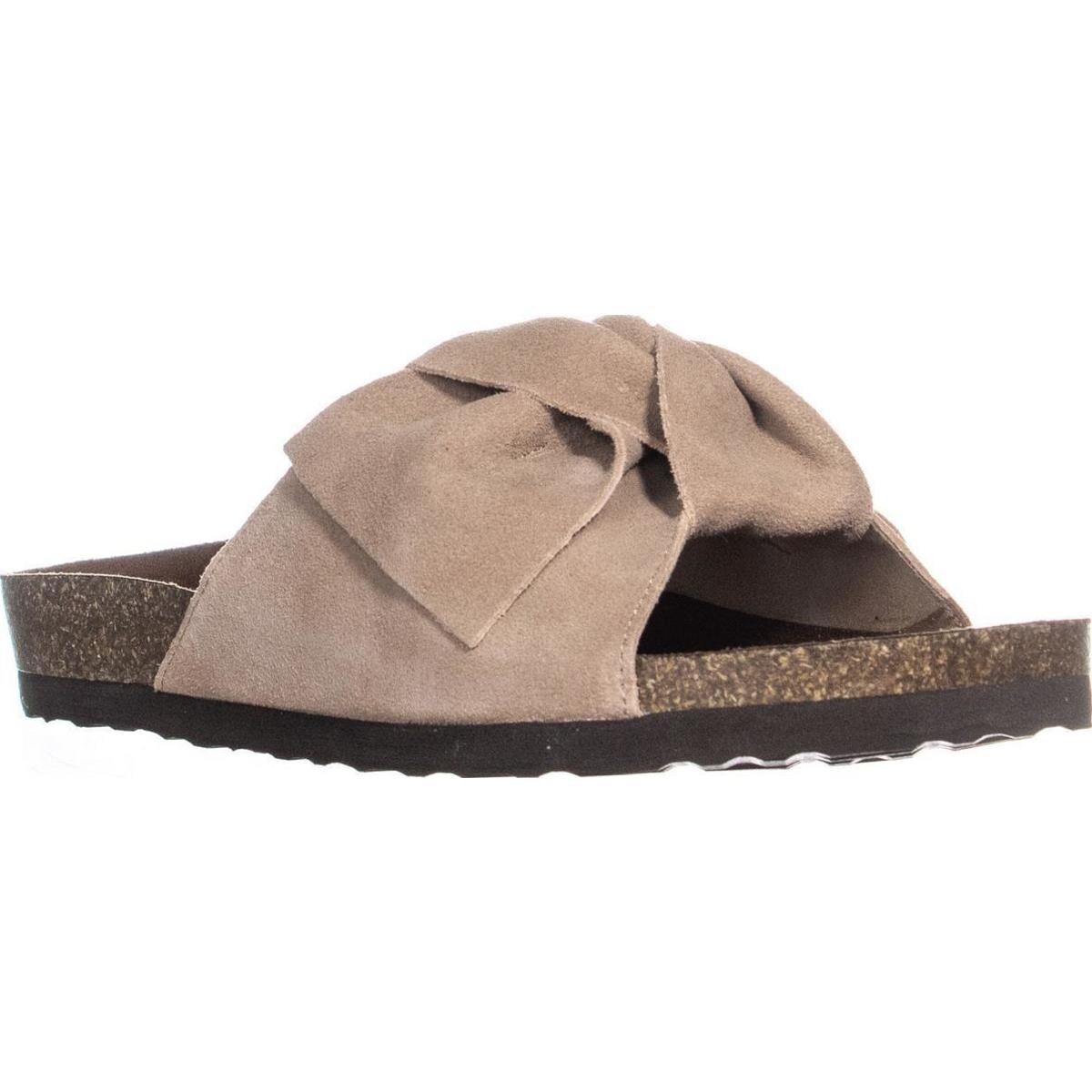 white mountain slip on shoes