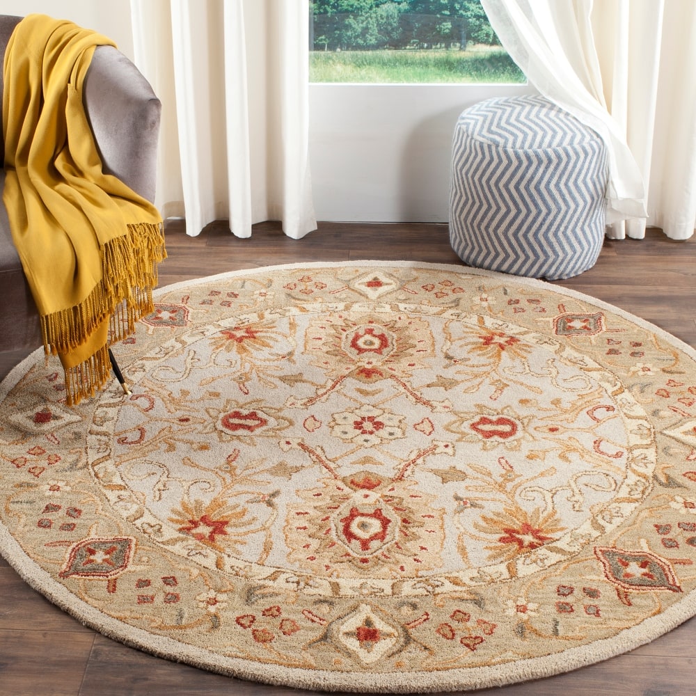 SAFAVIEH Handmade Antiquity Marella Traditional Oriental Wool Rug
