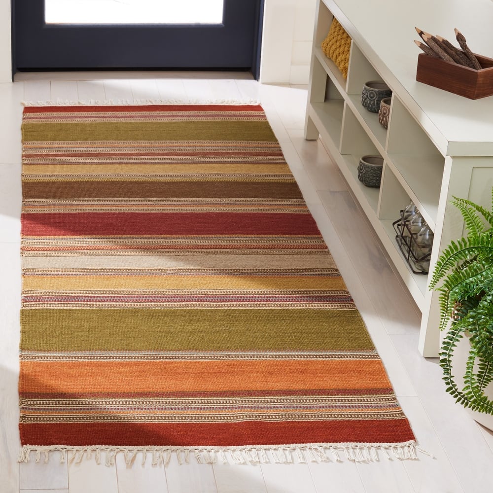 SAFAVIEH Handmade Striped Kilim Tarah Stripe Wool Rug with