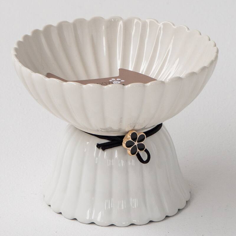 Dexypaws: Elevated Ceramic Bowl For Cats - White & Black Flower 8.45oz Capacity - White/Black