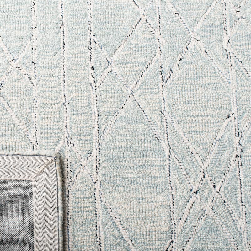 SAFAVIEH Handmade Micro-Loop Bernie Modern Wool Rug
