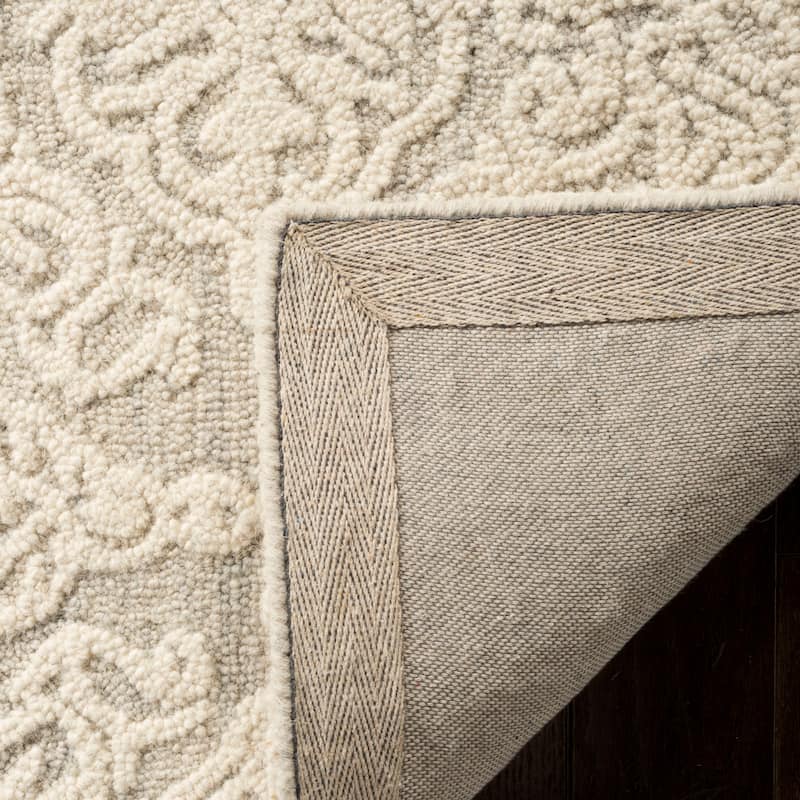 SAFAVIEH Handmade Blossom Mahalia Modern Floral Wool Rug