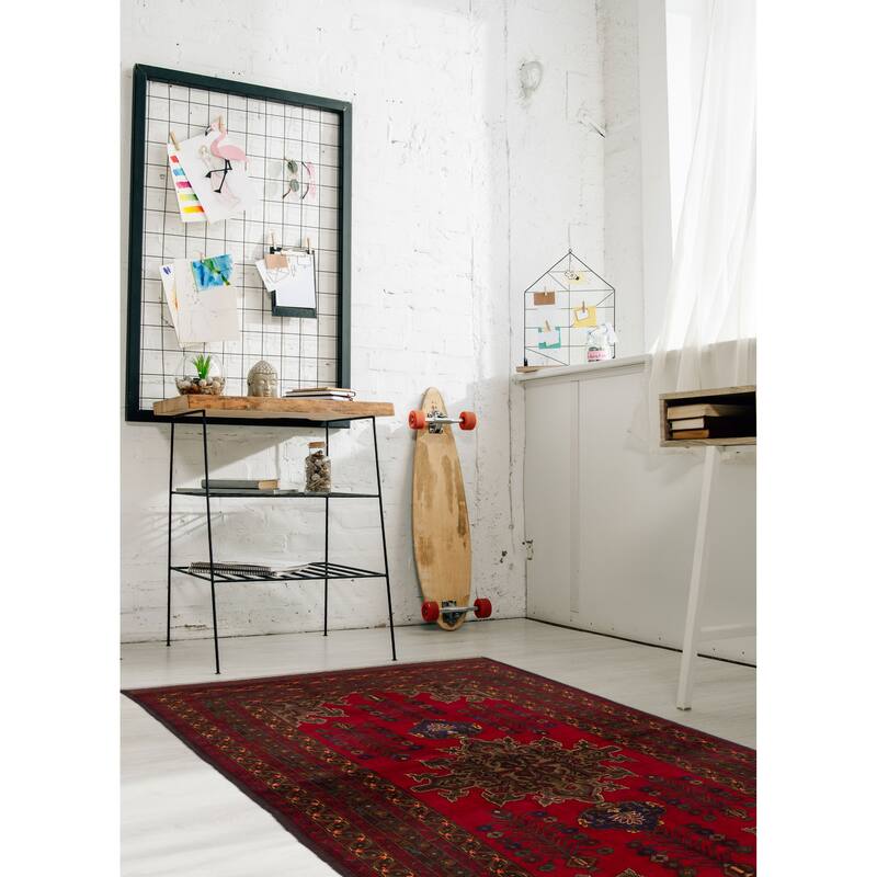 ECARPETGALLERY Hand-knotted Teimani Red Wool Rug - 4'4 x 7'8