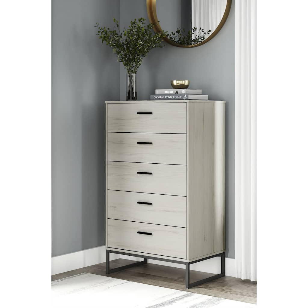Signature Design by Ashley Socalle Light Natural/Black 5 Drawer Chest