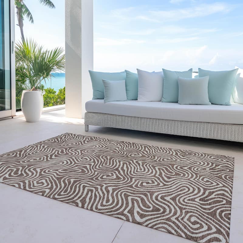 Machine Washable Indoor/ Outdoor Modern Trance Chantille Rug