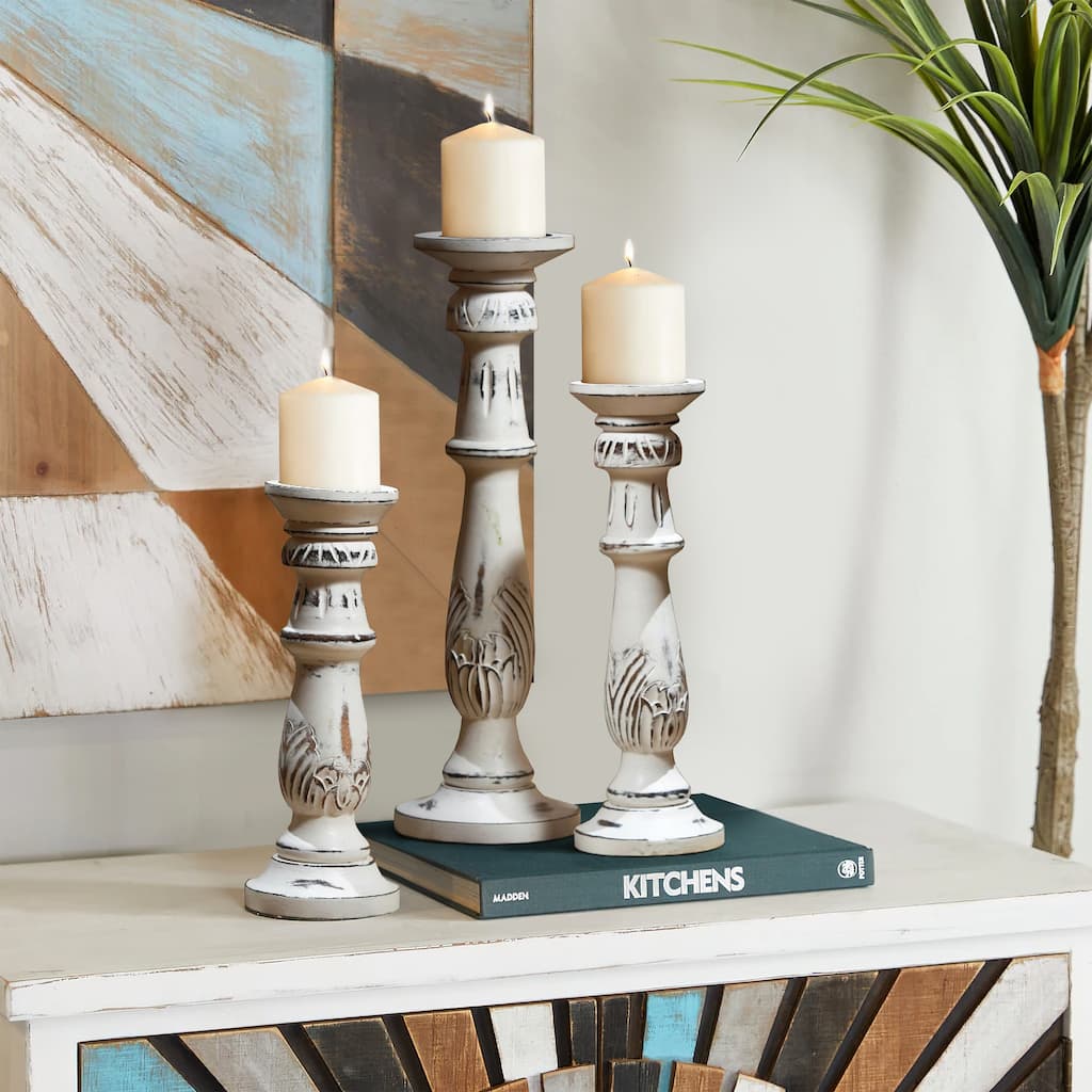 Taki Distressed Mango Wood Pillar Shaped Candle holder, Set of 3, White