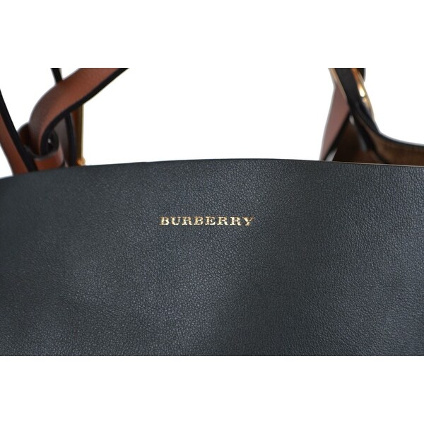 burberry green purse