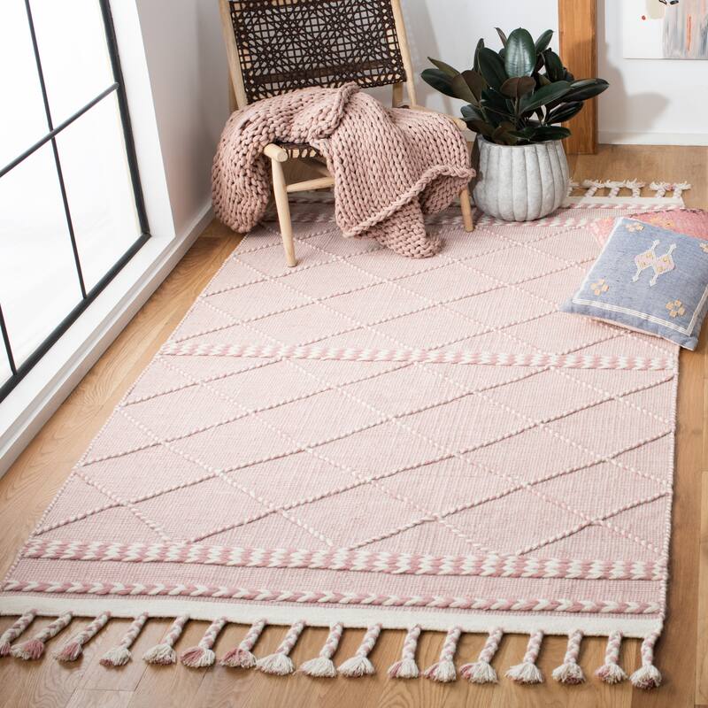 SAFAVIEH Handmade Casablanca Caty Moroccan Wool Tassel Rug