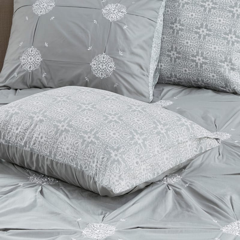 Madison Park Edna Embroidered Cotton Reversible Duvet Cover Set