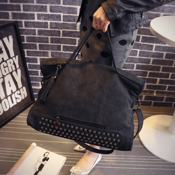Black Studded Crossbody Shoulder Bag Handbag Messenger Black Studded Crossbody Shoulder Bag Handbag Messenger