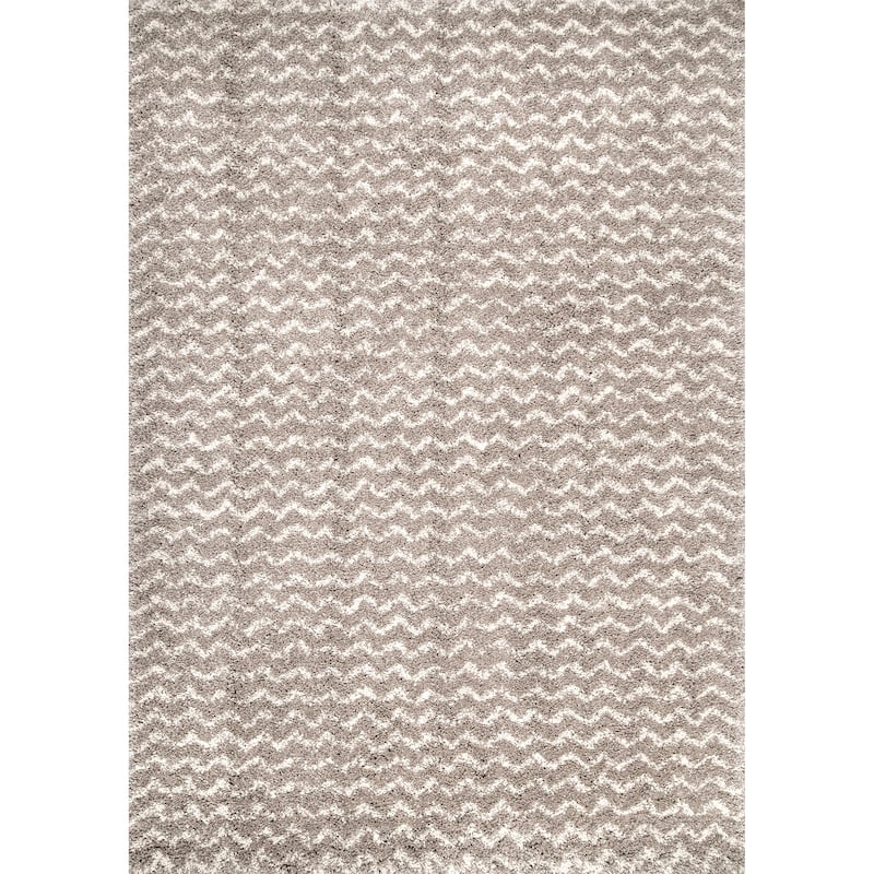 Nuloom Mia Contemporary Chevron Shag Area Rug