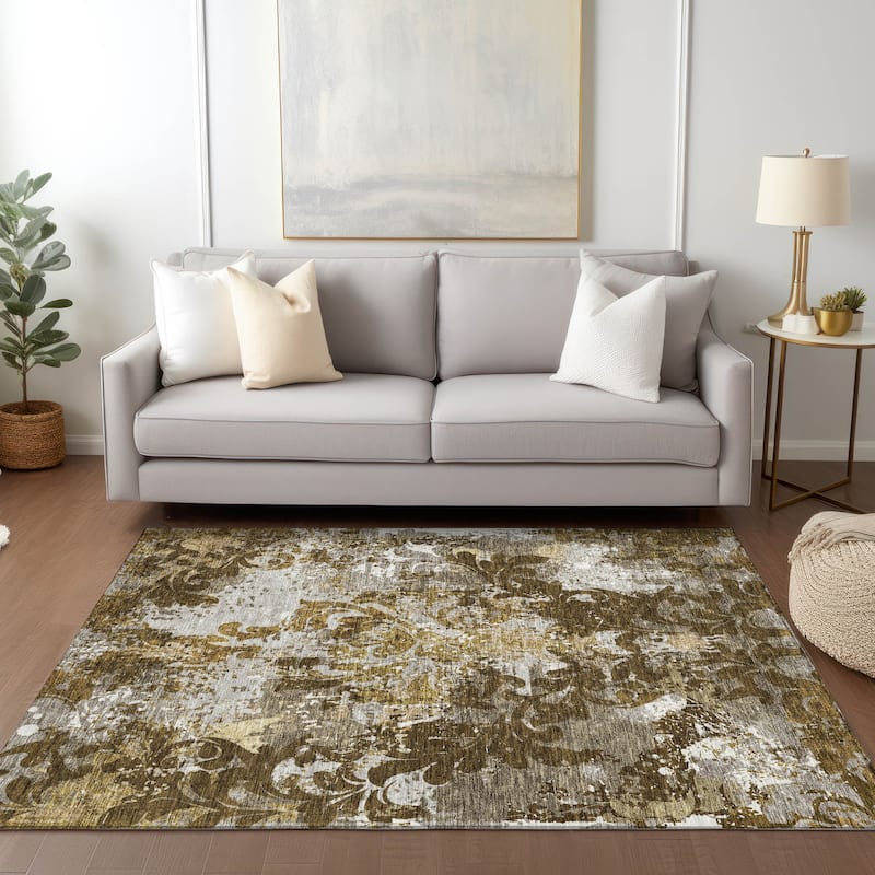 Machine Washable Indoor/ Outdoor Chantille Vintage Damask Rug