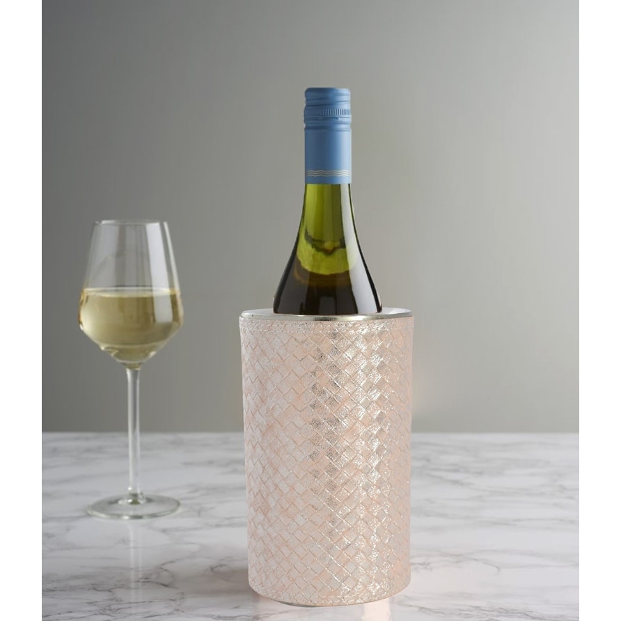 https://ak1.ostkcdn.com/images/products/is/images/direct/b0a62b768c2b684e7d51b42705eacb3bcb8325c6/Sol-Living-Wine-Chiller-Bucket-Double-Wall-Stainless-Steel-Barware-Wine-%26-Champagne-Holder%2C-1.6-qt.jpg