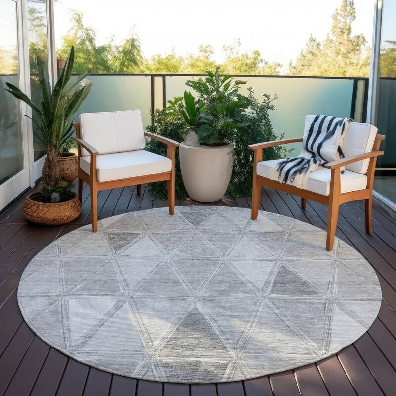 Machine Washable Indoor/ Outdoor Chantille Modern Diamonds Rug