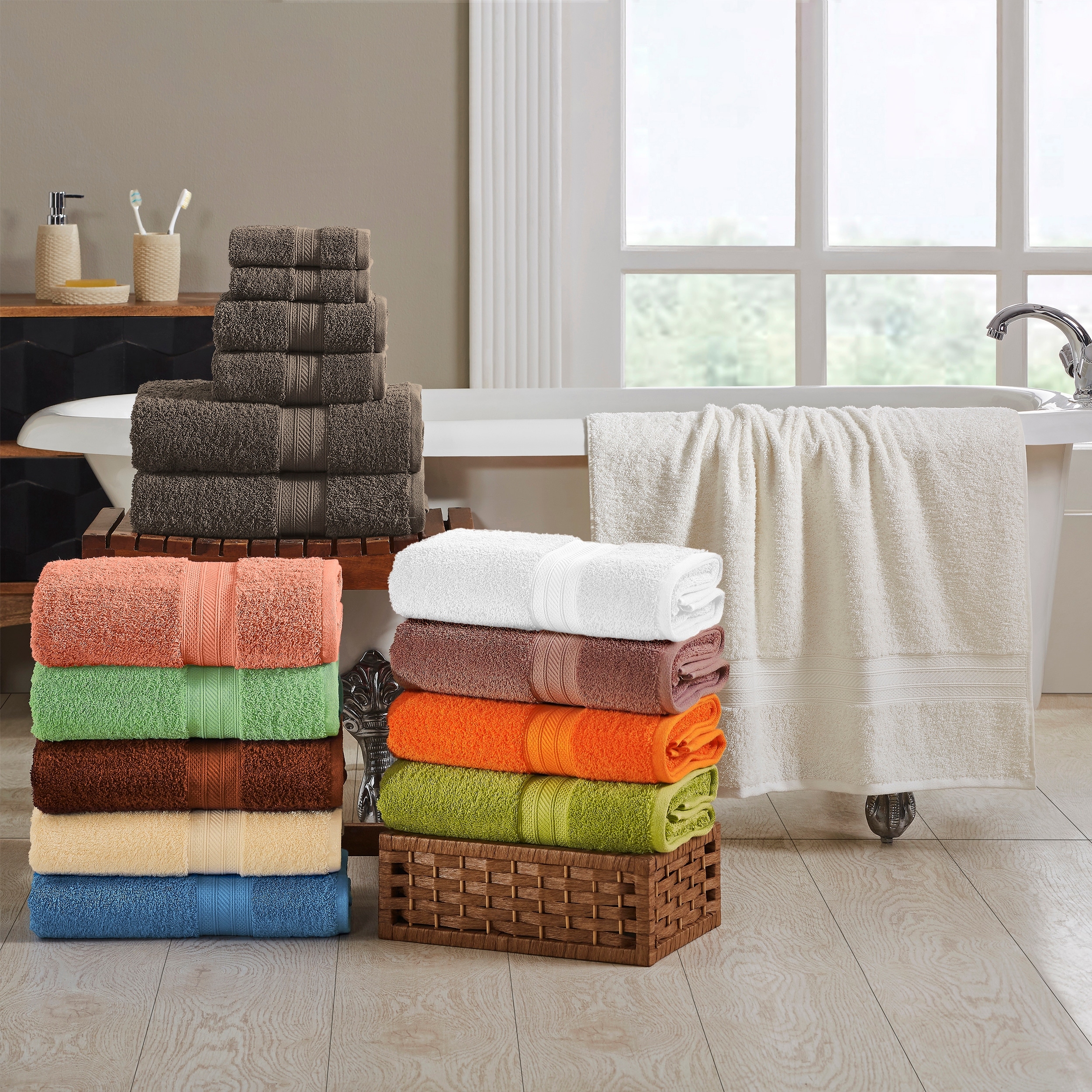 Lacoste Heritage Supima Cotton Stripe Bath Towel - Modern - Bath