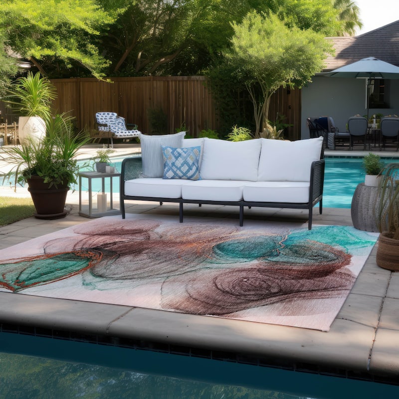 Machine Washable Indoor/ Outdoor Abstract Circles Chantille Rug