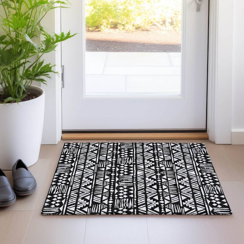 Premium Washable Super Soft Boho Modern Global Mayfield Rug - Black - 1'8" x 2'6"