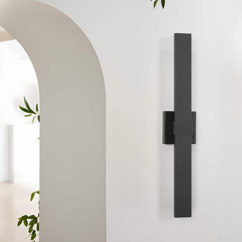 1-Light Black/White Aluminum LED Outdoor Wall Sconce