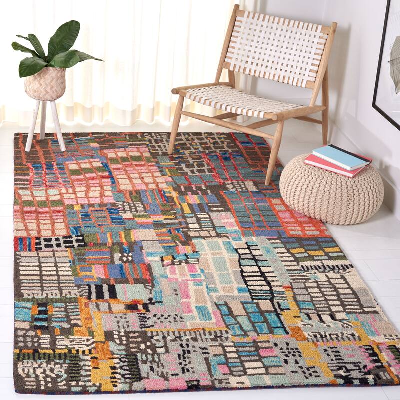 SAFAVIEH Aspen Ellada Bohemian Abstract Wool Rug - 5' x 8' - Ivory/Black