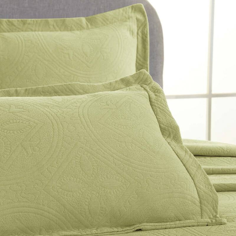 Superior Celtic Circle Cotton Decorative Bedspread Set