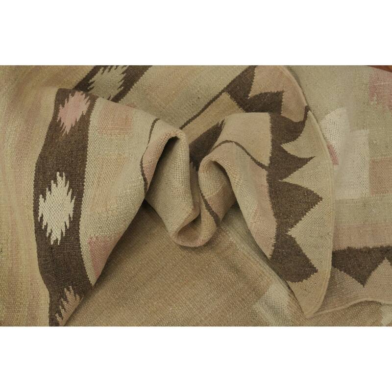 Hand Woven Oriental 100% Wool Carpet Southwestern Tribal Beige & Ivories Kilim Area Rug - 8' 2'' X 4' 8''