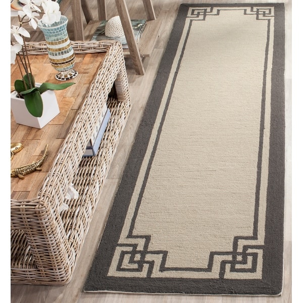 slide 2 of 41, SAFAVIEH Handmade Four Seasons Buffy Floral Rug