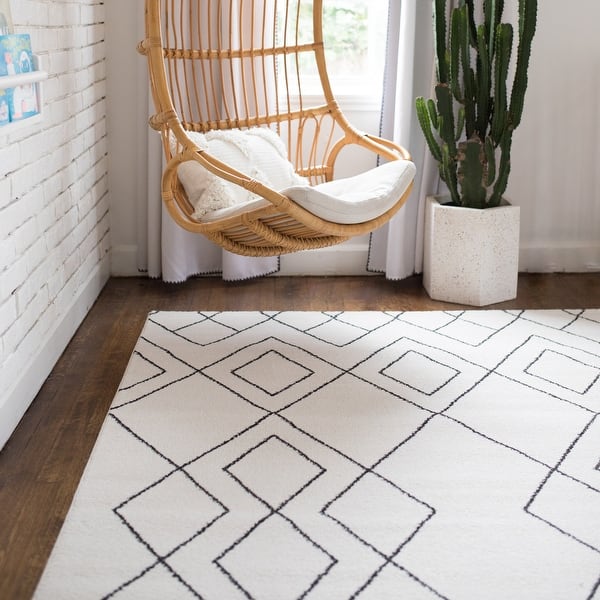 slide 2 of 43, Carson Carrington Isgarde Diamond Area Rug 5'3" x 7' - Off-White - Rectangle