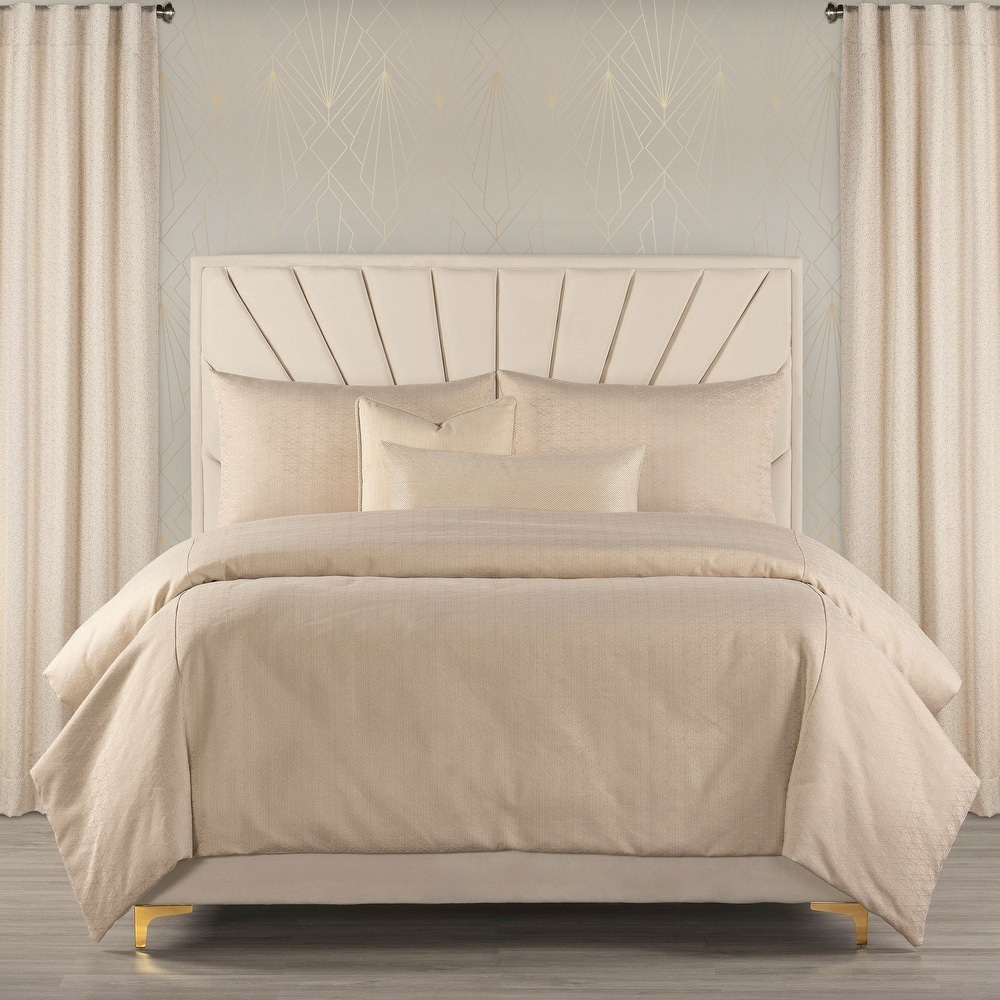 F Scott Fitzgerald Star Attraction Champagne