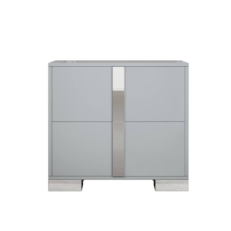 Elegant Mirrored 2-Drawer Nightstand with Metal Feet - Bedside Table for Bedroom/Living Room (Gray)