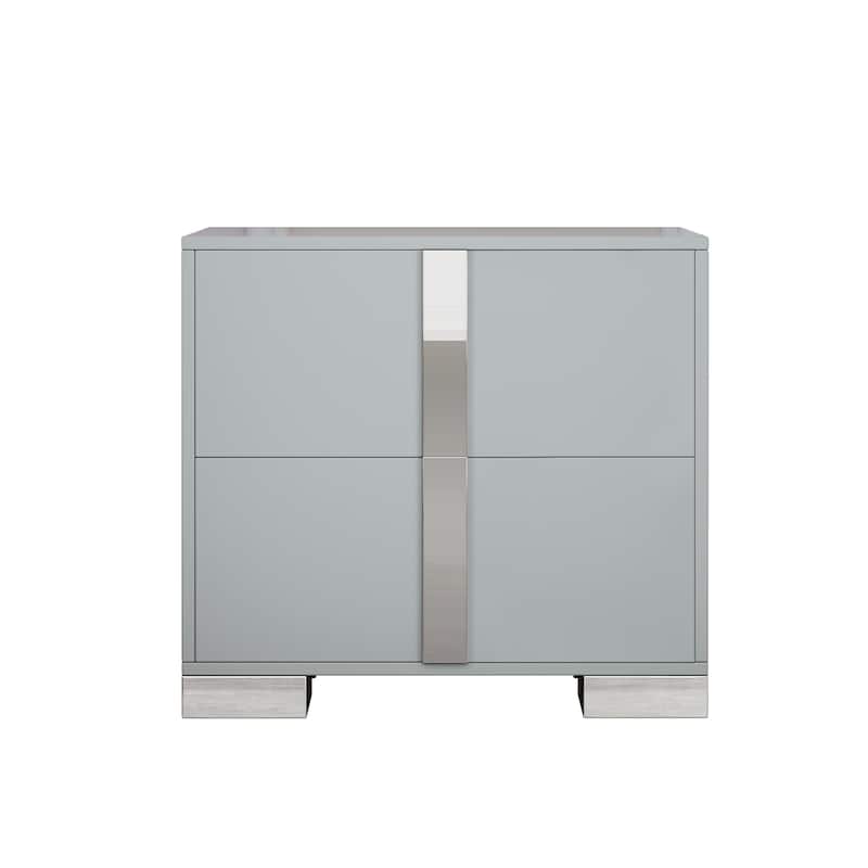 Roomfitters 3-Piece Bedroom Set, Elegant 6-Drawer Dresser and 2 Nightstands with Metal Handles