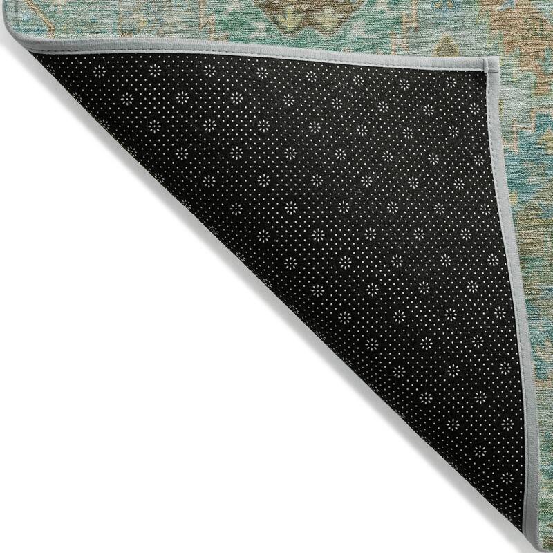 Machine Washable Indoor/ Outdoor Vintage Traditional Chantille Rug