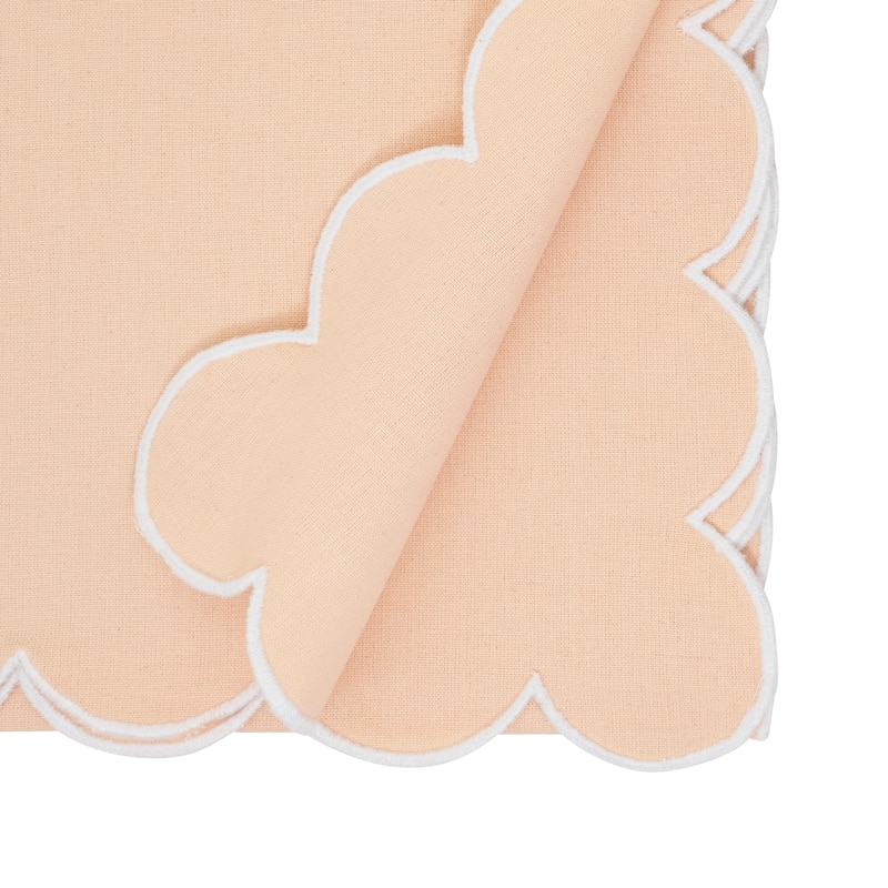 Scalloped Table Runner - 16"x72"