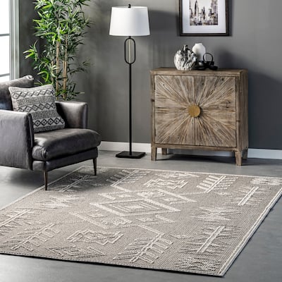 Nuloom Theresa Textured Southwestern Area Rug
