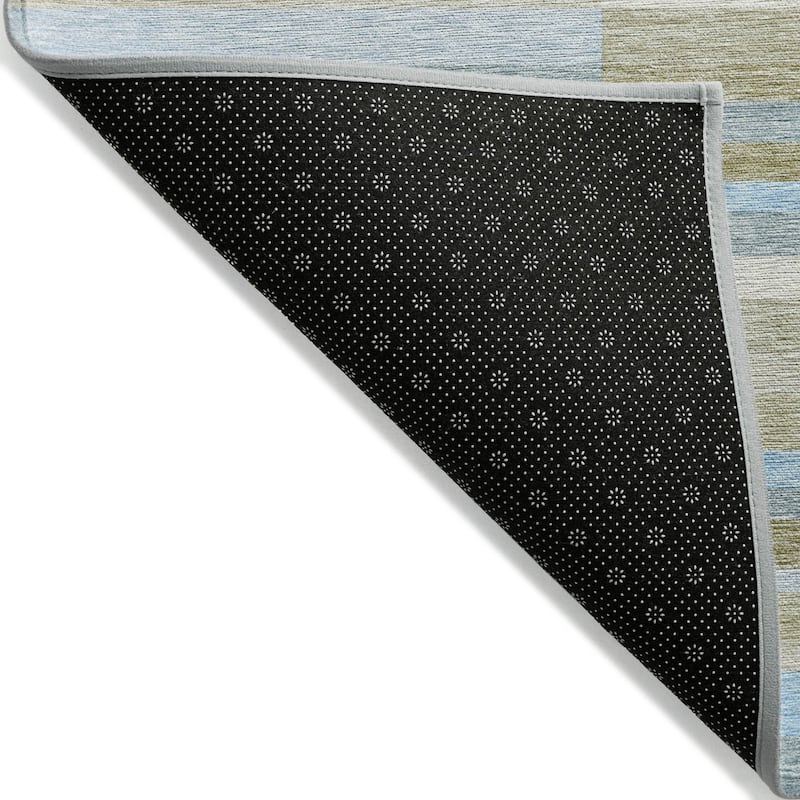 HomeRoots Striped Transitional Rectangle Outdoor Rug