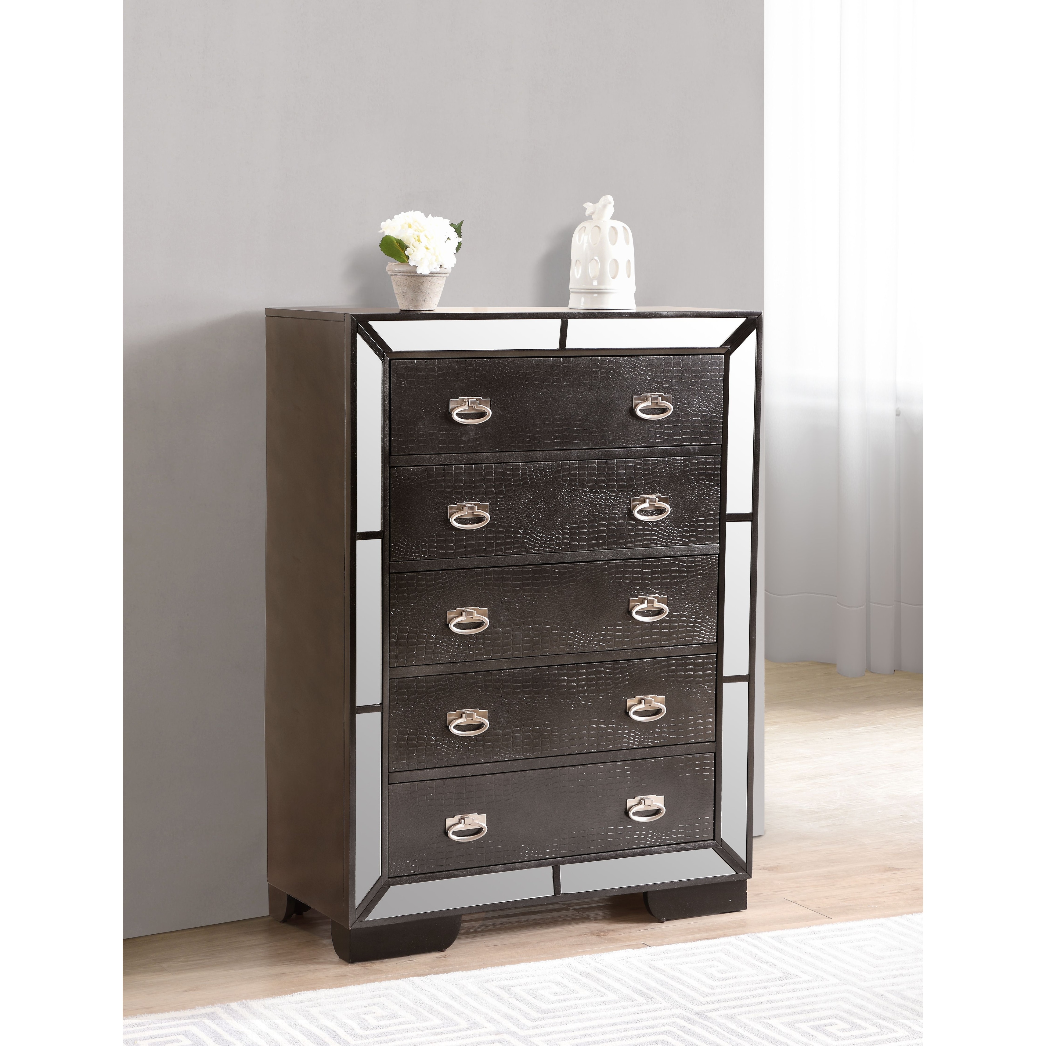 Holly Hills 5 drawer Chest On Sale Bed Bath Beyond 32749624