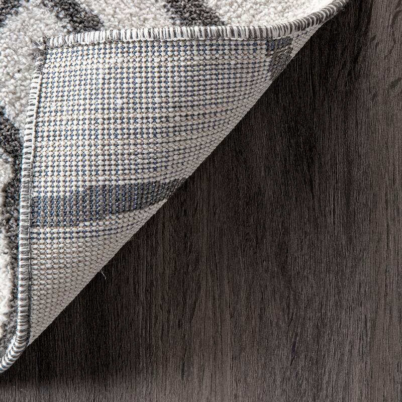 Nuloom Geometric Remi Modern Lattice Area Rug