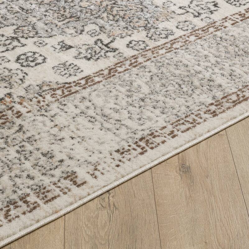 Traditional Cream/Beige Oriental Area Rug