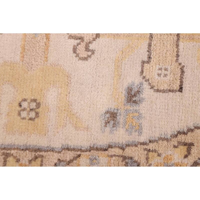 ECARPETGALLERY Hand-knotted Royal Oushak Ivory Wool Rug - 7'10 x 8'0