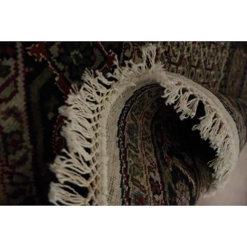 Hand Knotted Oriental 100% Wool Carpet Traditional Geometric Beige & Ivories Tabriz-Mahi Area Rug - 4' 10'' X 4' 10''