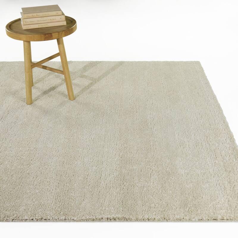 Barwick Minimalist Traditional Area Rug - Cream - 7'10" x 10'