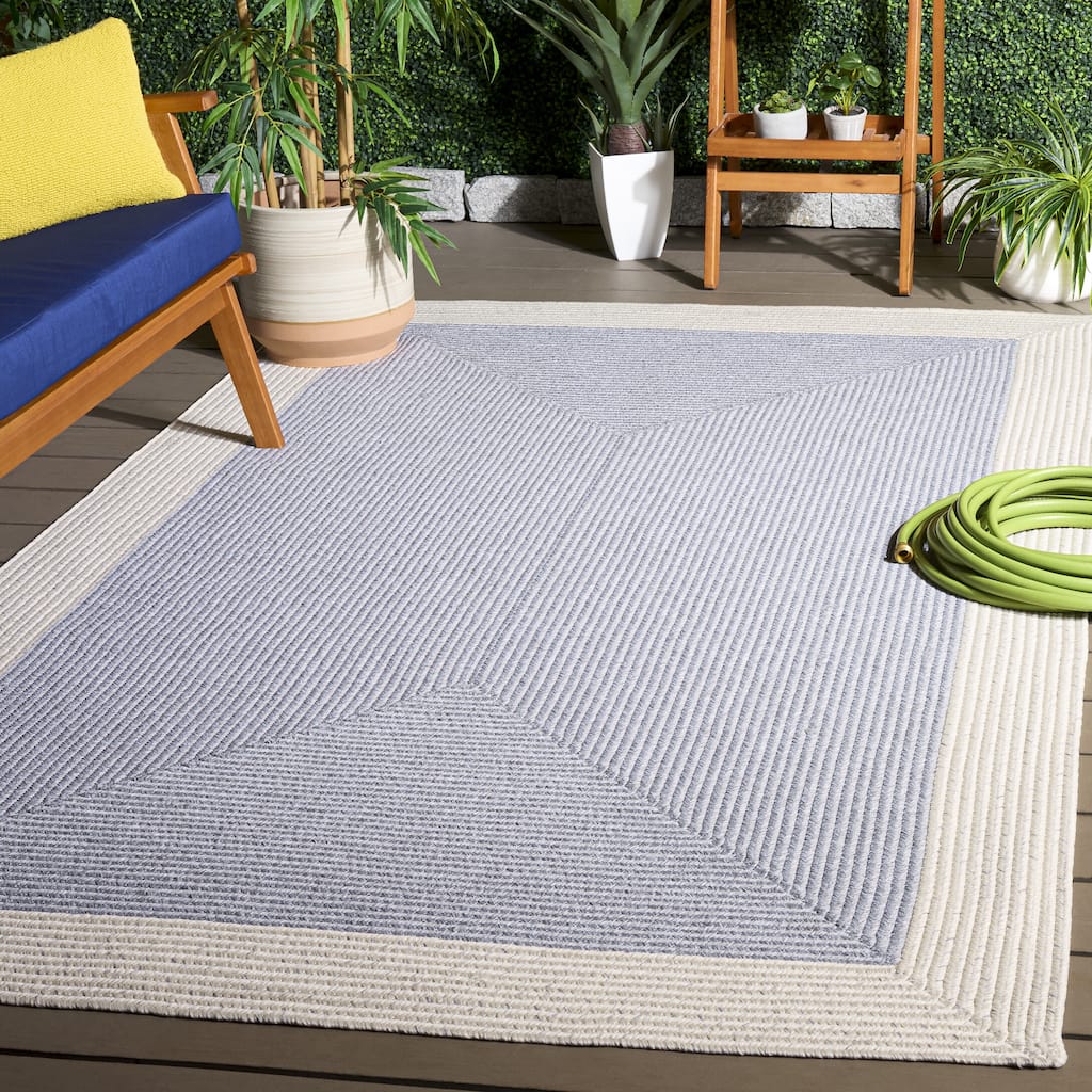 SAFAVIEH Handmade Braided Inese Washable Indoor/Outdoor Rug - Weather Resistant & Easy Cleaning