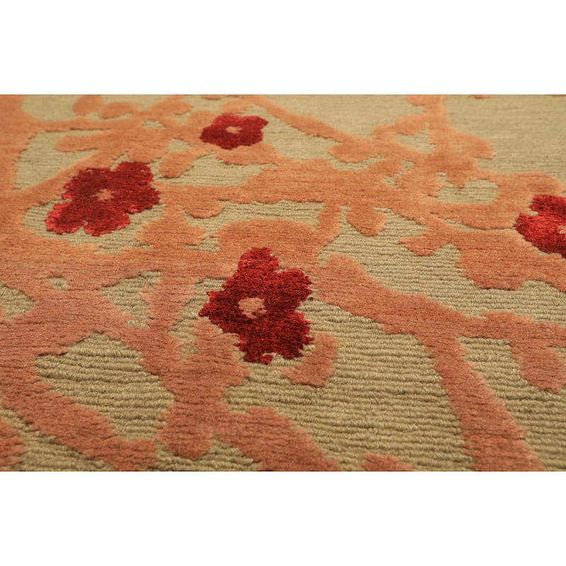 3x8'9'' Tibetano Runner Hand Knotted Wool & Silk Mint Tibetan Boho Low Pile Rug - 3' x 8' 9''