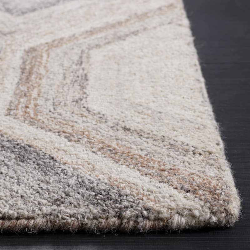 SAFAVIEH Handmade Abstract Zaide Modern Wool Rug