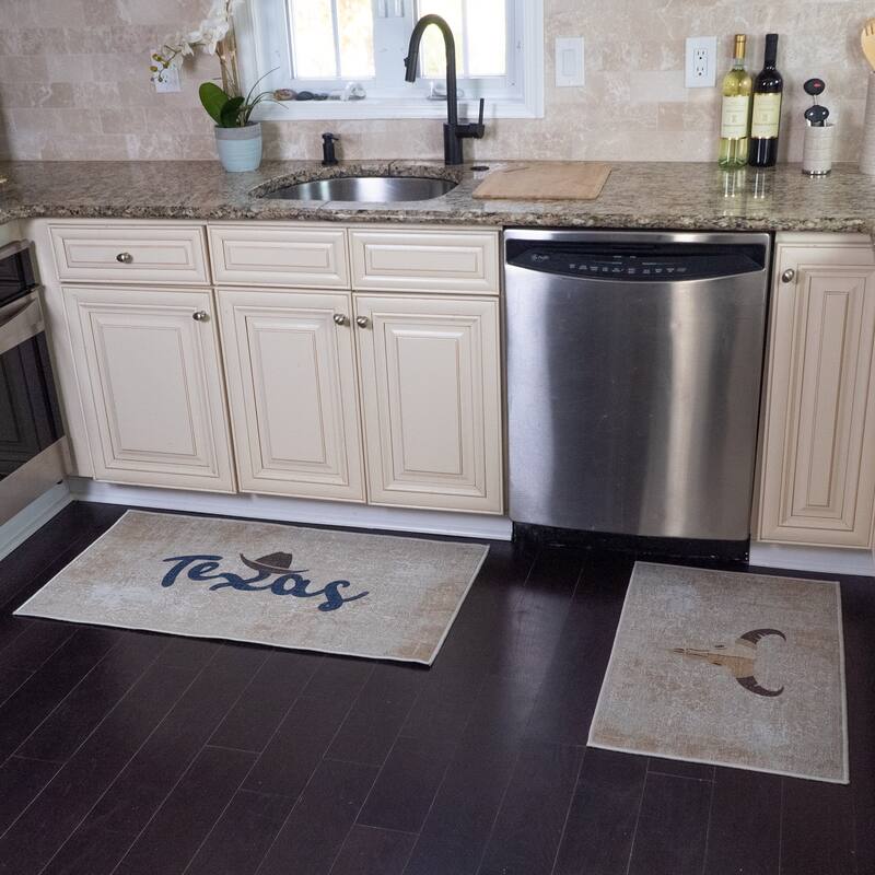 US States Design Non Skid Washable Kitchen Runner Rugs Set of 2 - Set of 44 x 24 and 31.5 x 20 Inches Low Pile Floor Mats