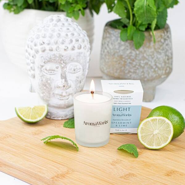 AromaWorks Light Range Spearmint & Lime Candle 10cl Small AromaWorks Light Range Spearmint & Lime Candle 10cl Small