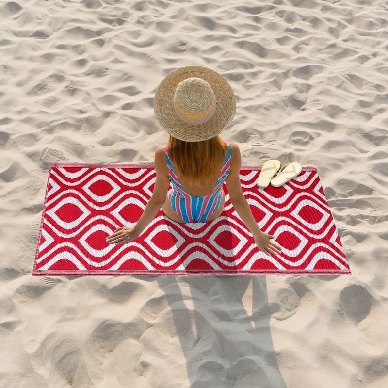 Playa Rug Outdoor Recycled Reversible Plastic Folded Mat/Rug Venice Collection Lightweight & Weather, Water and UV Resistant