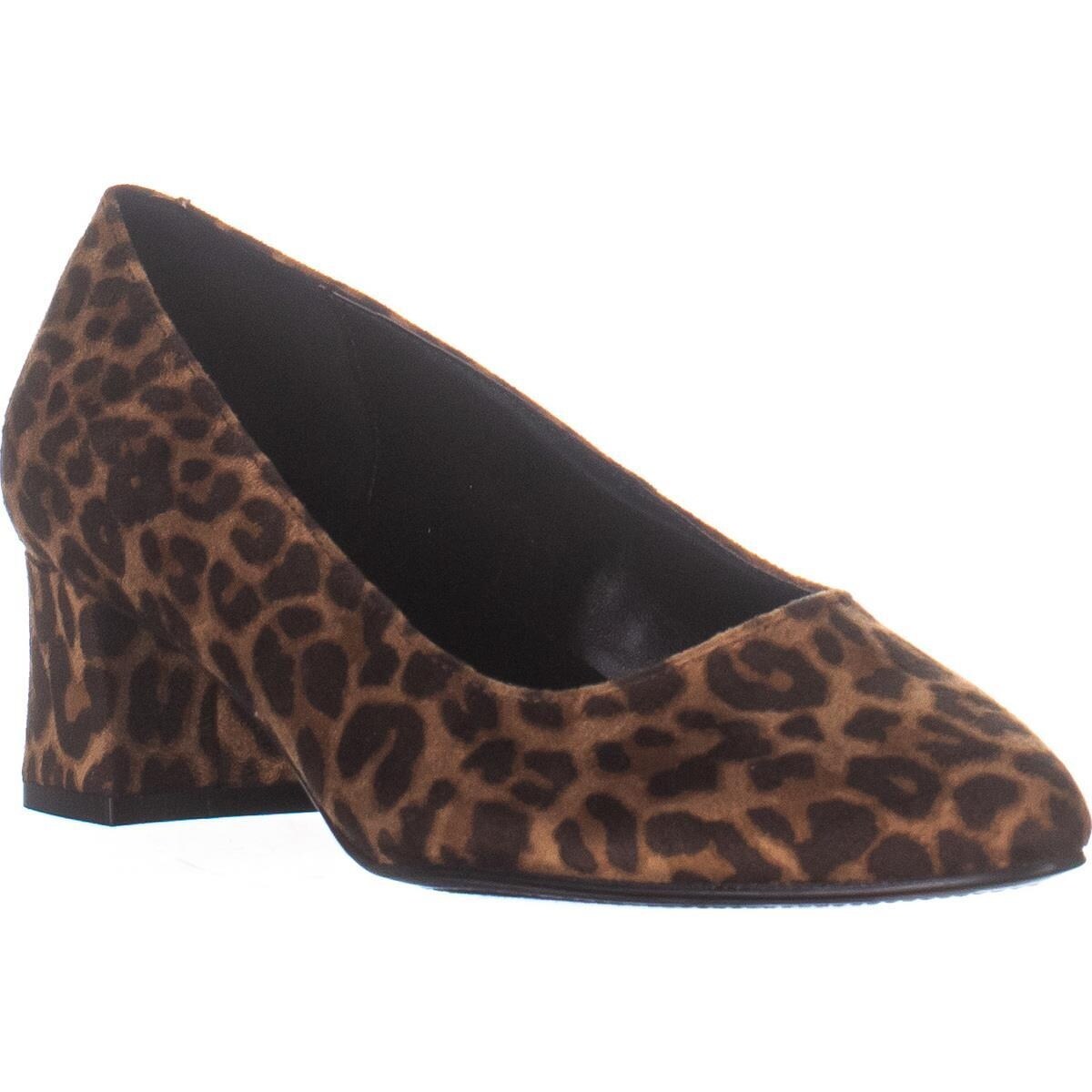 bandolino block heel pumps