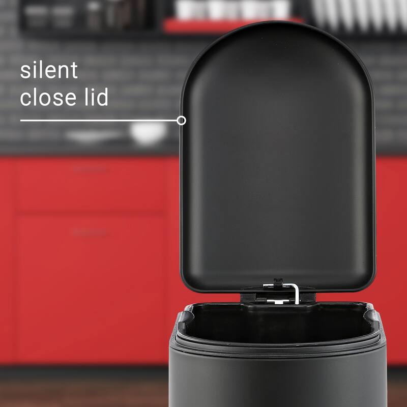 happimess Roland Step-Open Trash Can