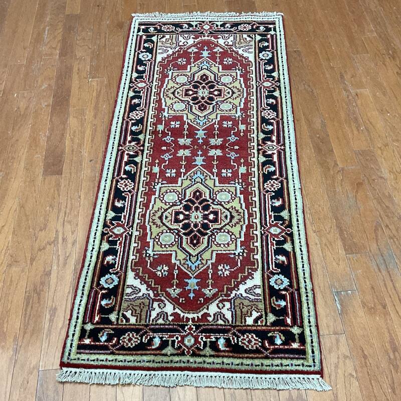 Handmade One-of-a- Kind Heriz Wool Oriental Rug 2'6 x 6'1 - 2.6 x 6.1