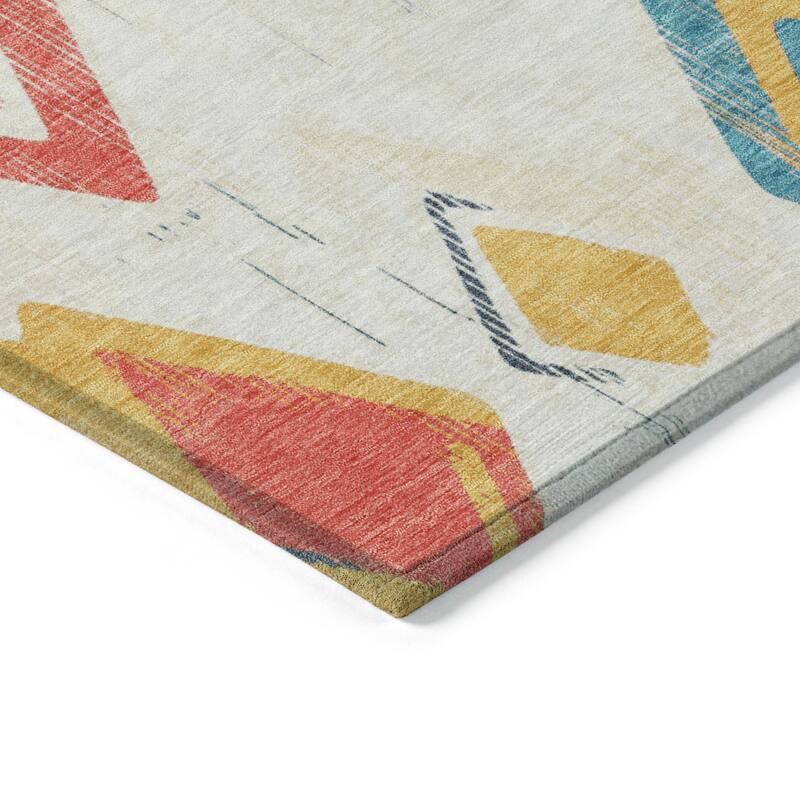 Machine Washable Indoor/Outdoor Diamond Contemporary Chantille Rug